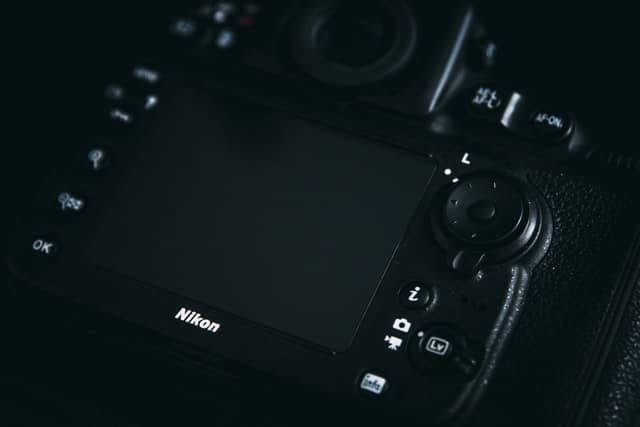 Nikon D7500